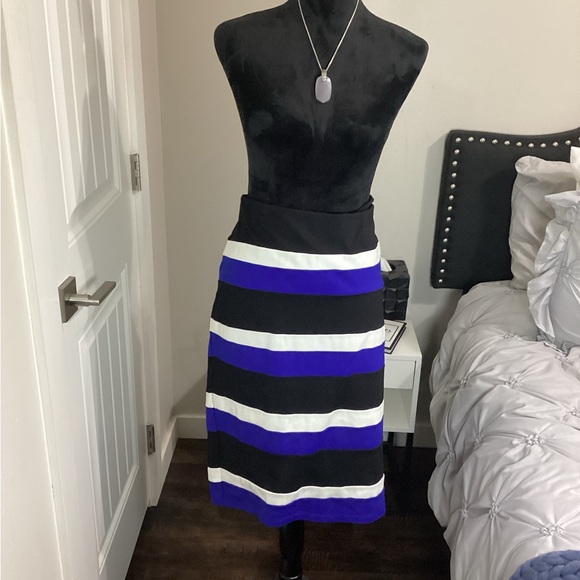 EUC - Eloquii Striped Pencil Skirt - Size 20w - Worn Once!! - Picture 7 of 14